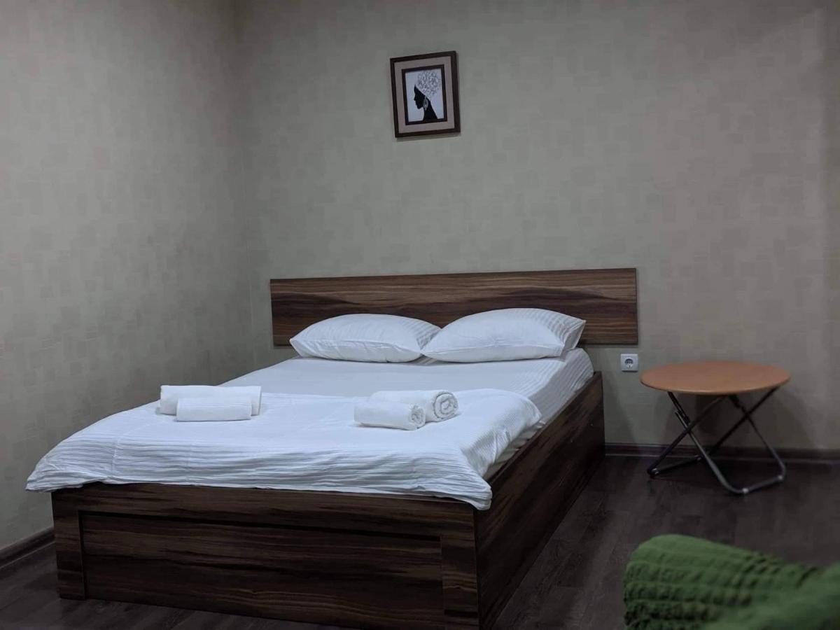Lagaza'S Home Pekini Tbilisi Bagian luar foto